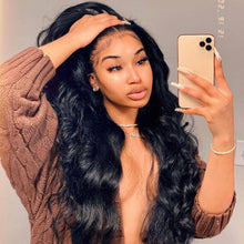 Charger l&#39;image dans la galerie, Silky Smooth Sleek Loose Body Wave 13x4 Lace Frontal Wig
